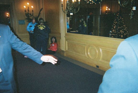 Photo #5 of 9